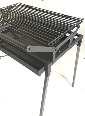 Barbacoa Desmontable Artesana con Parrilla Giratoria mediana  - Hierro